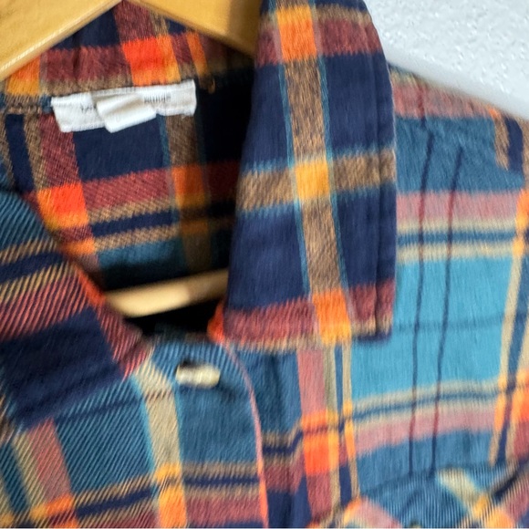 Beachlunchlounge Multicolor Plaid Shirt - Picture 10 of 15
